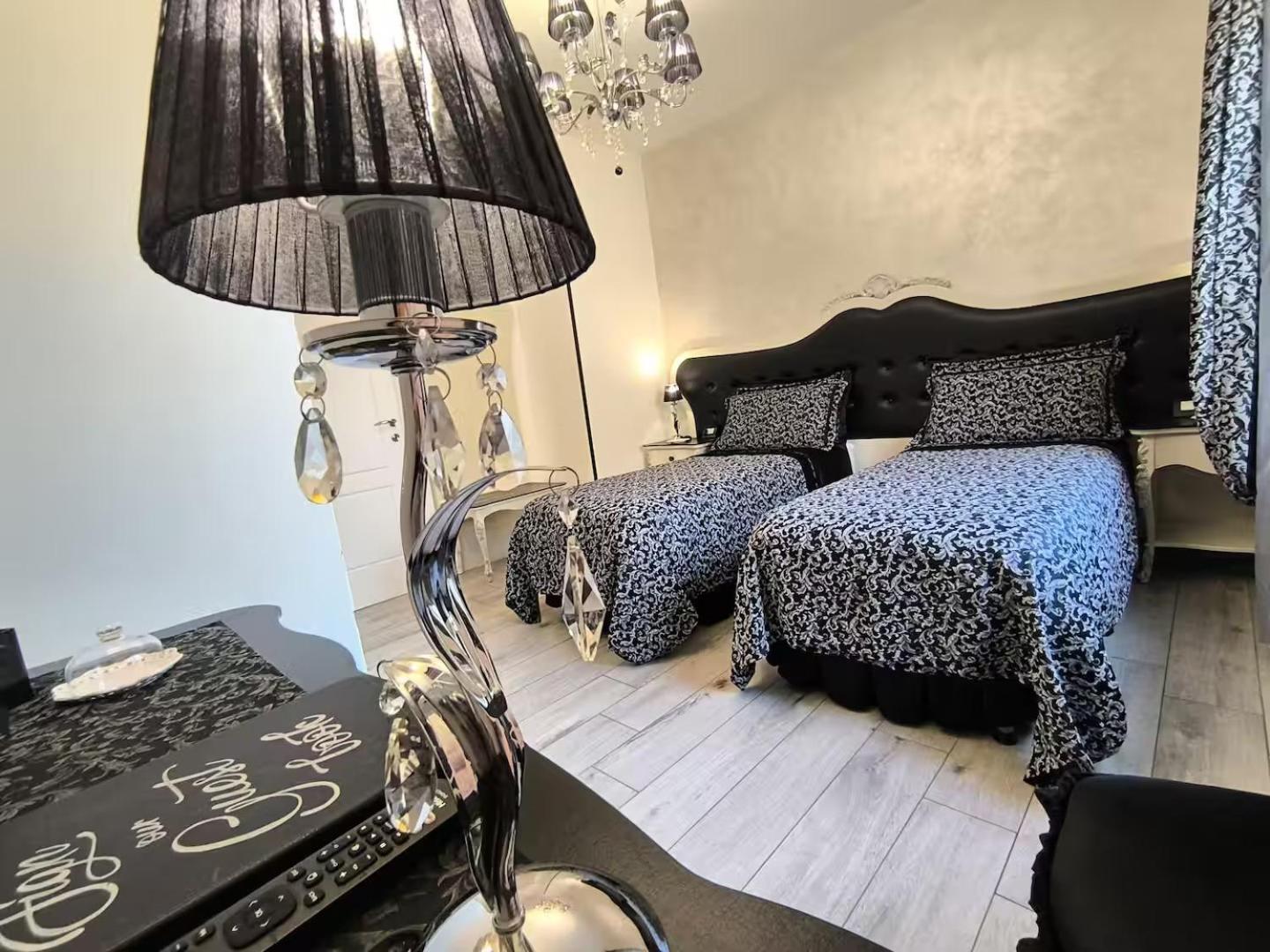 Alloggio Turistico Giulietta E Romeo - Intero Appartamento - Villafranca Di Verona, Zimmer, Holiday Rooms Εξωτερικό φωτογραφία